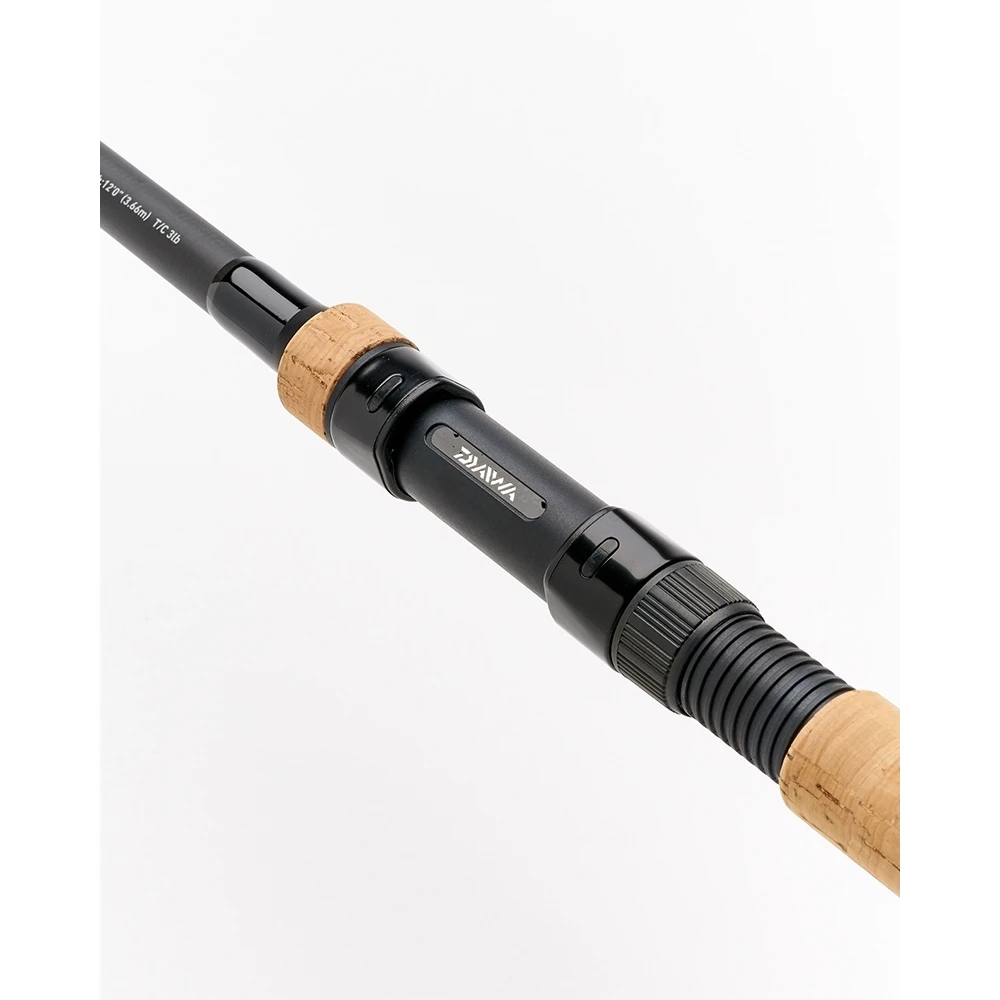 Daiwa Black Widow Deadbait Rod - 11' 2.75lb 4 Daiwa Black Widow Deadbait Rod - 11' 2.75lb - Image 4