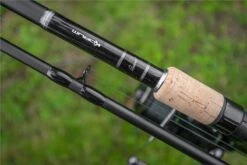 KORUM Barbel 2.5lb Rod - 12' 20-120g 2pc -Rod Venture Sales Store 50858 3