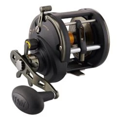 PENN Squall II Level Wind Reel - 15 Right Hand Wind